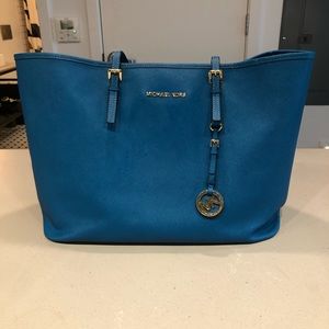 Michael Kors - Jet Set Travel Tote